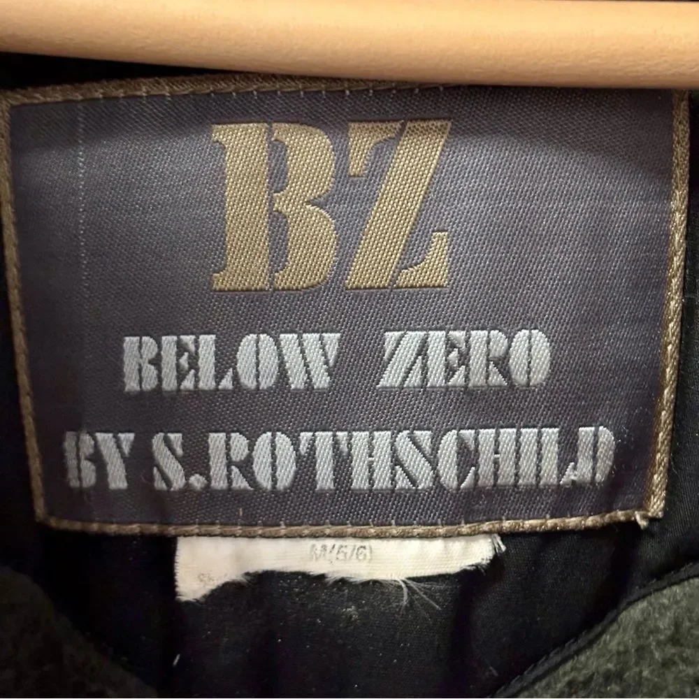 Below Zero by S Rothschild Forest Green Puffer Jacket With Hood, Lots of Pockets